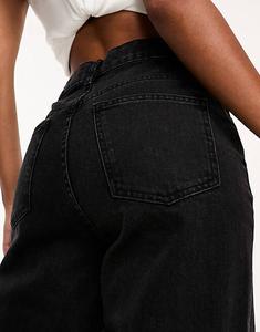 Черные джинсы с рваными краями ASOS DESIGN