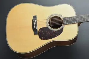 Martin New на 2025 год HD-28 - блестящий натуральный