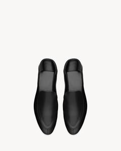 Тапочки ALAIN из гладкой кожи Saint Laurent, черный