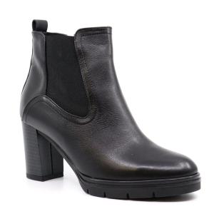 Ботильоны Ruby Leather Ankle Bootie черного цвета Ateliers