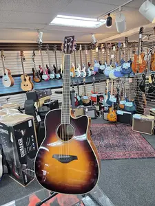 Yamaha FGC-TA TransAcoustic Traditional Western - Коричневый солнечный взрыв