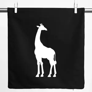 Наволочка Huuraa с силуэтом жирафа, 40x40 см, черный хлопок, подарок с жирафом Hellweg Druckerei