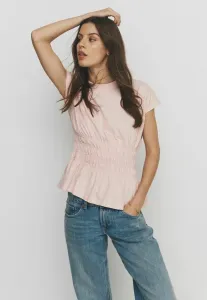 Комплект из двух базовых футболок стандартного кроя с присборенной отделкой. The Set, Pink White