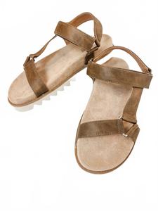 Женские сандалии Give It A Go в бежевом цвете Corkys Footwear