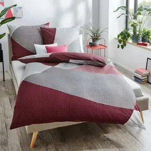 Постельное белье Dream Sleep Flannel Vista 155x200 см + 80x80 см Ruby Traumschlaf