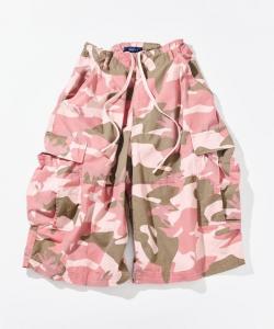 Карго-шорты из рипстопа с камуфляжным рисунком и изогнутым силуэтом