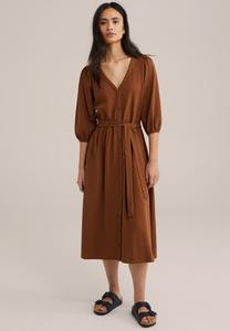 Платье-рубашка WE Fashion, темно-коричневый