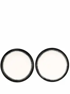 Комплект Dé Plate из двух тарелок Ann Demeulemeester X Serax, белый