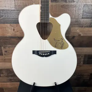Акустико-электрогитара Gretsch G5022CWFE Rancher Falcon Jumbo Cutaway - белая, 656