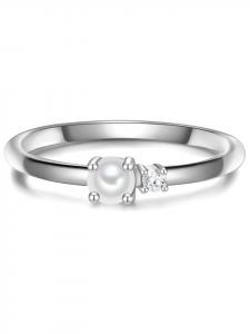 Glanzstücke München Серебряное кольцо с кубическим цирконием и культивированным пресноводным жемчугом в серебряной оправе