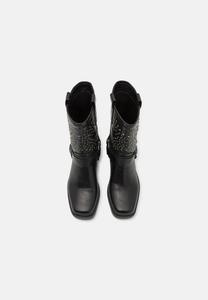 Ковбойские/байкерские сапоги XTI, черный