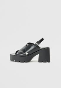 Босоножки на платформе High heeled sandals Even&Odd, черный