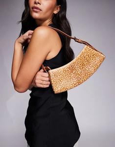 Сумка через плечо River Island с принтом оленя из шерсти пони, бежевого цвета