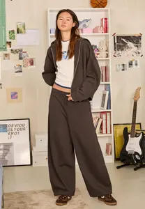 Толстовка Bershka Zip-up sweatshirt, Brown