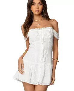 Женское мини-платье Jill с кружевными вставками и заниженной талией Edikted, белый
