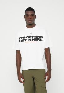 Футболка The Tracksuit Club HOT IN HERE, White