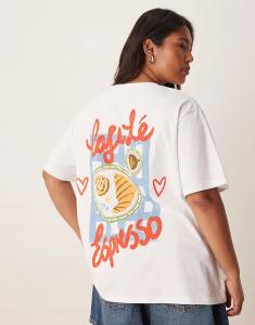 Футболка ASOS DESIGN Curve прямого кроя с принтом Cafe Le Espresso на спине белого цвета ASOS Curve