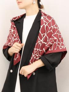 Cachecache / Эксклюзивные большие шарфы, доступные только в интернете