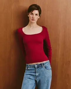 Женская однотонная футболка с длинным рукавом Southern Cotton, цвет 610 Carmín