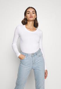 Футболка с длинным рукавом Even&Odd, белая