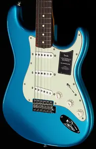 Fender Vintera II '60s Stratocaster с грифом из розового дерева, цвет Lake Placid Blue (612)