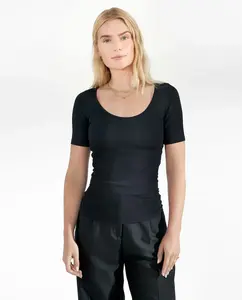 Женская приталенная футболка из органического хлопка Bread & Boxers, черный