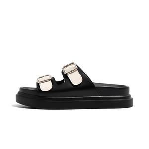 Шлепанцы женские Old Meow, белый