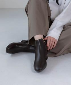 Невысокие ботинки на каблуке 3,5 см подойдут как для солнечных, так и для дождливых дней Evol, цвет Dbr