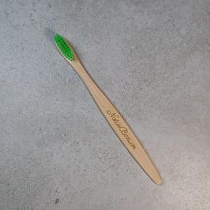 Зубная щетка из зеленого бамбука, мягкая NaturBonum