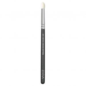 Кисть для лица detail crease definer nr.231 Zoeva, количество 1 шт.