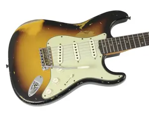 Fender Custom Shop 1961 Stratocaster Heavy Relic Super Faded Aged 3-тоновый солнечный выбеленный