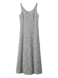 Комплект из свитера и платья фактурной вязки Tout A Coup, серый