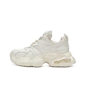 HR Женские низкие массивные кроссовки Ecru