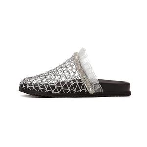 DAPHNE Женские тапочки с резиновой подошвой на закрытом мыске серебристые, цвет Silver