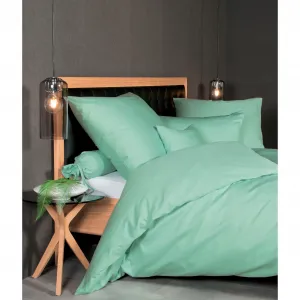 Постельное белье Janine «Colors 31001», (2 шт.), сатиновое качество Mako, изготовлено из 100% хлопка, постельное белье и наволочки на молнии, не требуют особого ухода, тонкая нить, сертифицирован MADE IN GREEN, цвет jadegrün