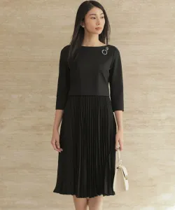 Платье из плиссированного трикотажа Suite, цвет Black [005]