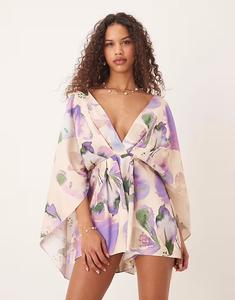 Комбинезон с глубоким вырезом и увеличенными рукавами ASOS DESIGN с абстрактным цветочным принтом