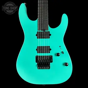 Charvel Custom Shop DK24 HH FR с обратной головкой грифа, цвет Sea Foam Green, в комплекте с чехлом
