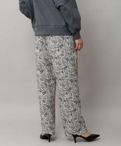 Легкие брюки с жаккардовым принтом