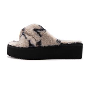 BOREE Женские сандалии-слайдеры с защитой от скольжения, светло-хаки