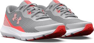 Кроссовки Surge 3 Under Armour, цвет Halo Gray/Venom Red/Pink Fizz