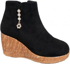 Fusecottc Черные короткие женские ботинки на танкетке с круглым носком. Резина. Подходят для повседневной носки.