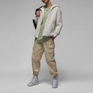 Джордан Женская куртка Jordan, цвет White