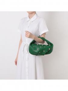 cachecache / Сумка с одной ручкой и заклепками