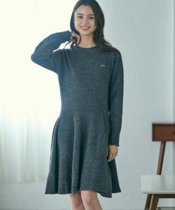 3D вязаный бесшовный расклешенный свитер-платье