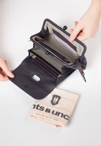 Сумка через плечо MRS WHOOPIE PIE Aunts & Uncles, цвет night sky