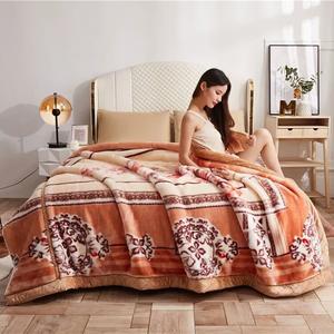 Fuanna Одеяло двустороннее утепленное 150х200 см, вес 2 кг, цветочный принт