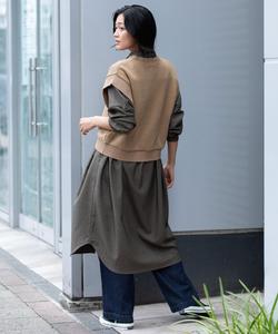 Трикотажная ткань, напоминающая джерси, * ребристый пуловер с застежкой-молнией