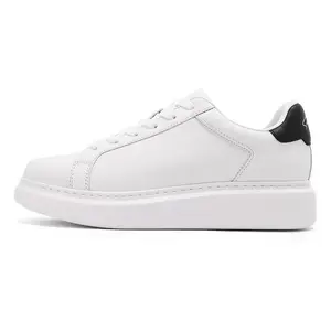 Satchi Низкие женские кроссовки белого цвета