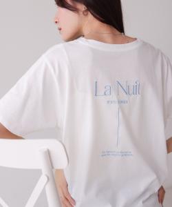 Футболка с вышитым логотипом на спине